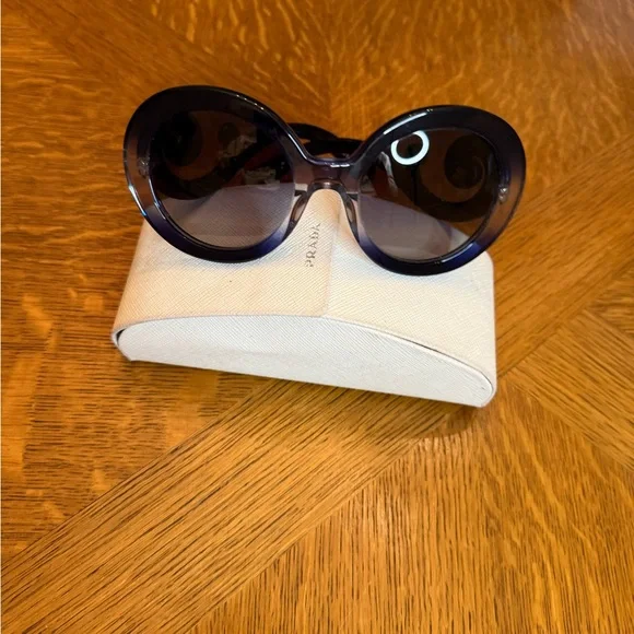 Prada Women's Dark Blue Sunglasses - Picture 4 of 7